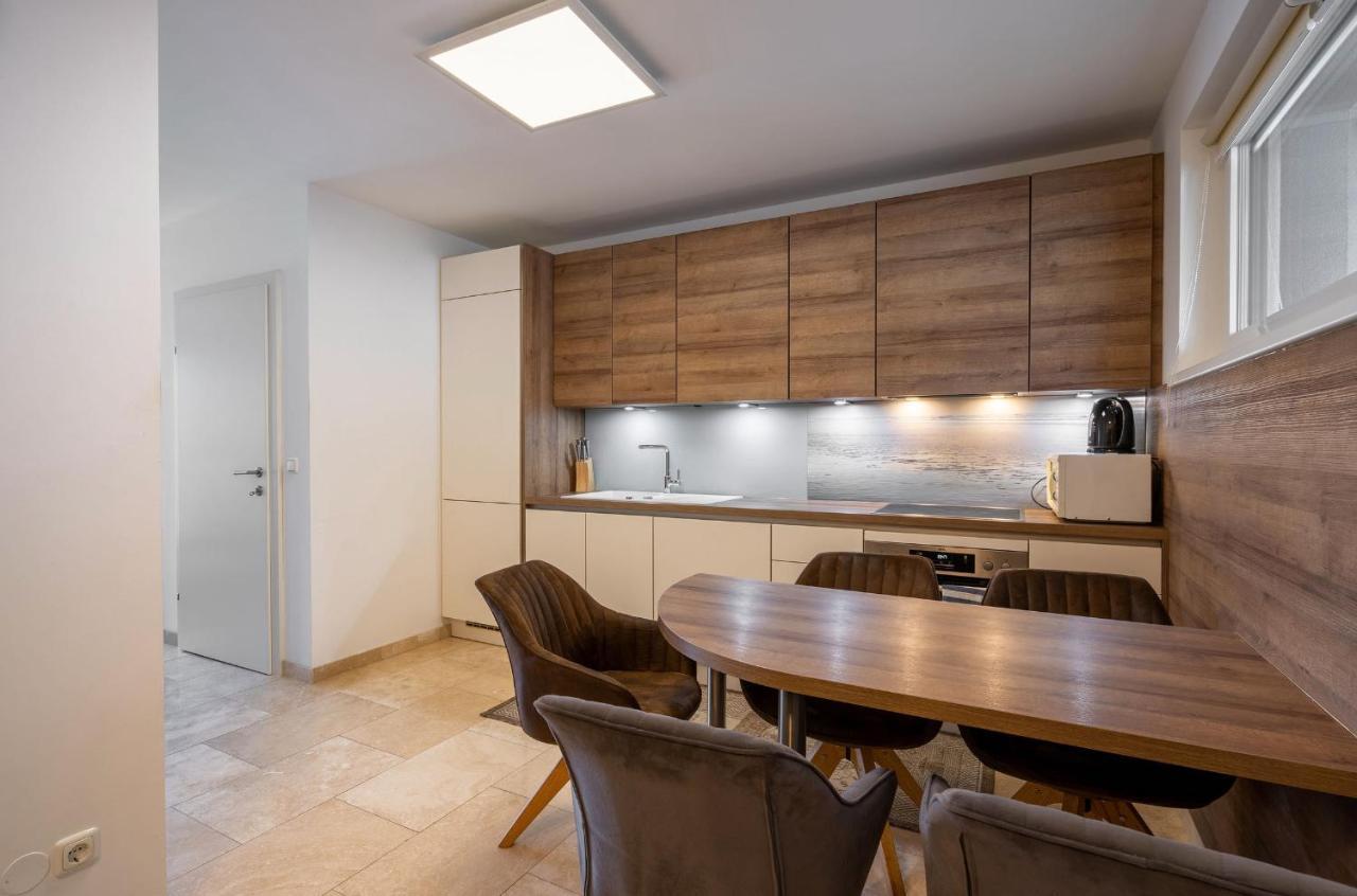 Donaufeld Living - Modernes Und Helles Apartment Vienna Luaran gambar