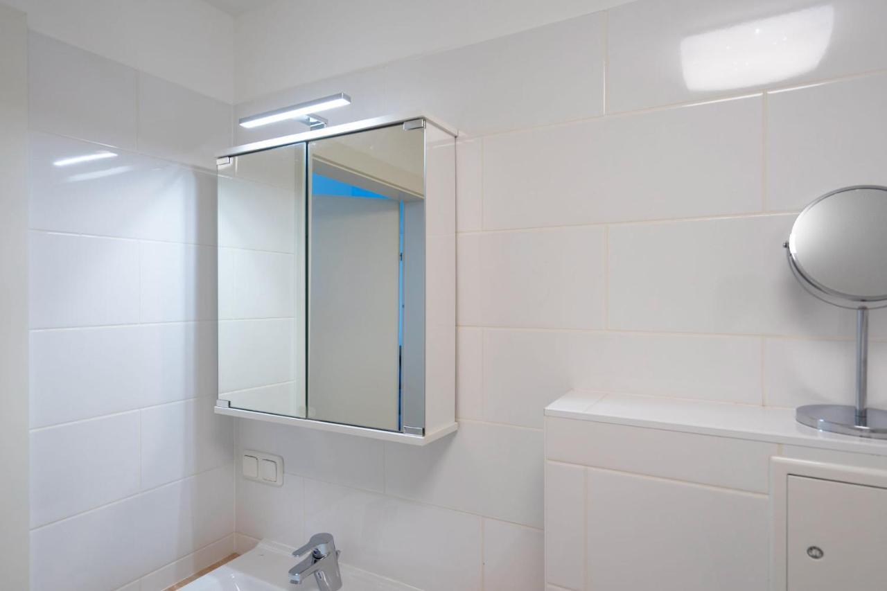 Donaufeld Living - Modernes Und Helles Apartment Vienna Luaran gambar